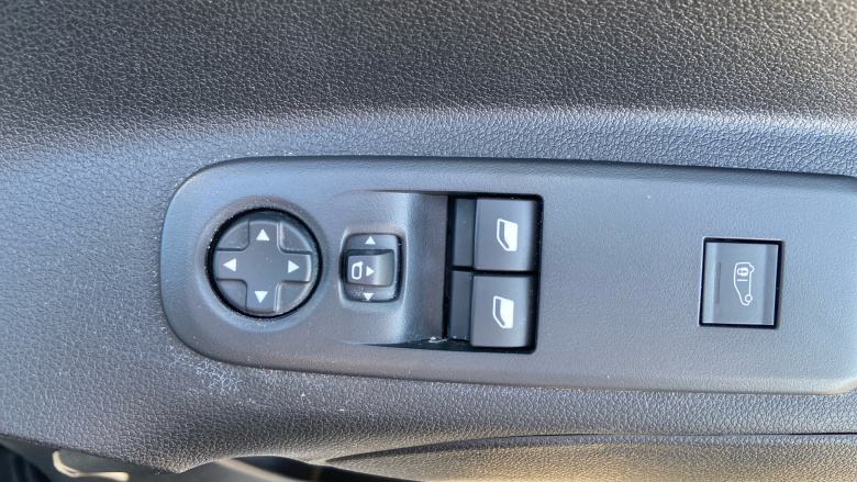 Vauxhall Combo Cargo Combo Xl Electric 100kW Pro 52kWh H1 Van Auto